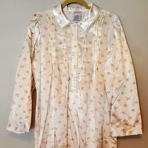 NWT! Miss Elaine satin nightdress - Size M